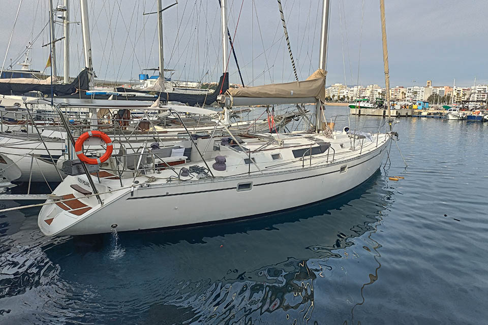 boat rent costa brava near me