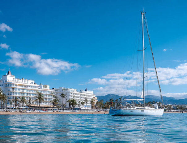 santa susanna resorts with a boat tour