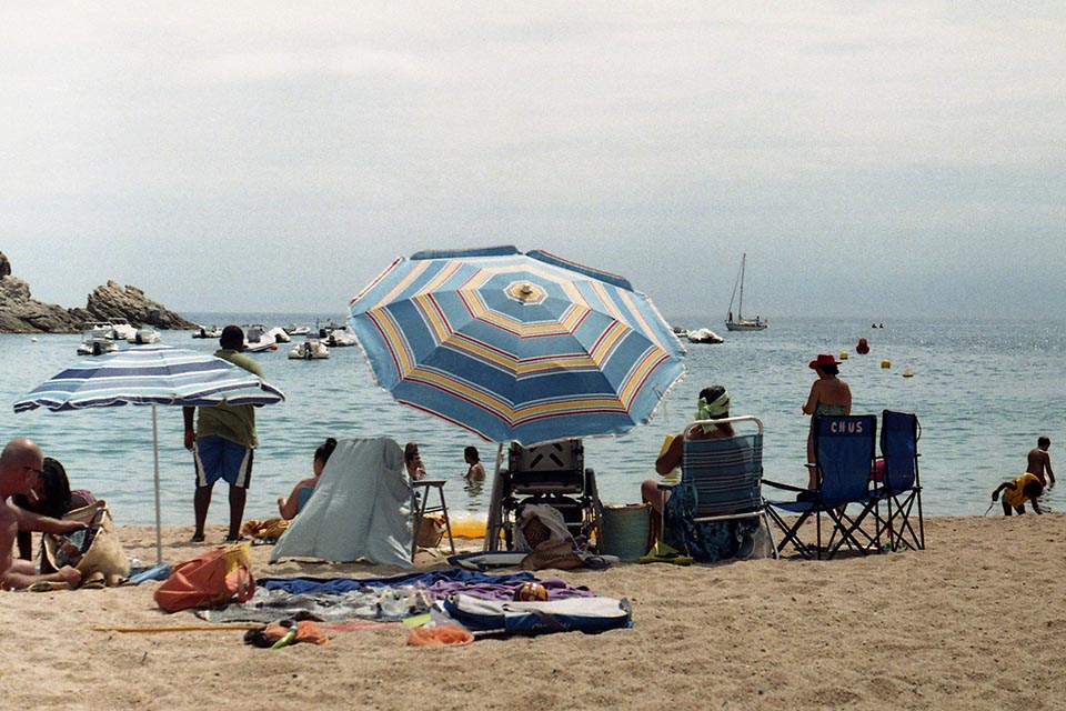 rent boat from tossa de mar to cala pola