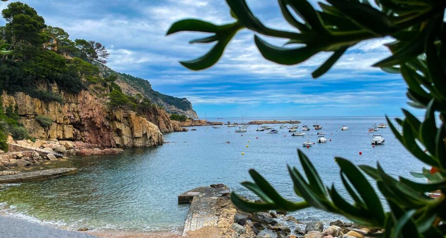 boat rent girona spain